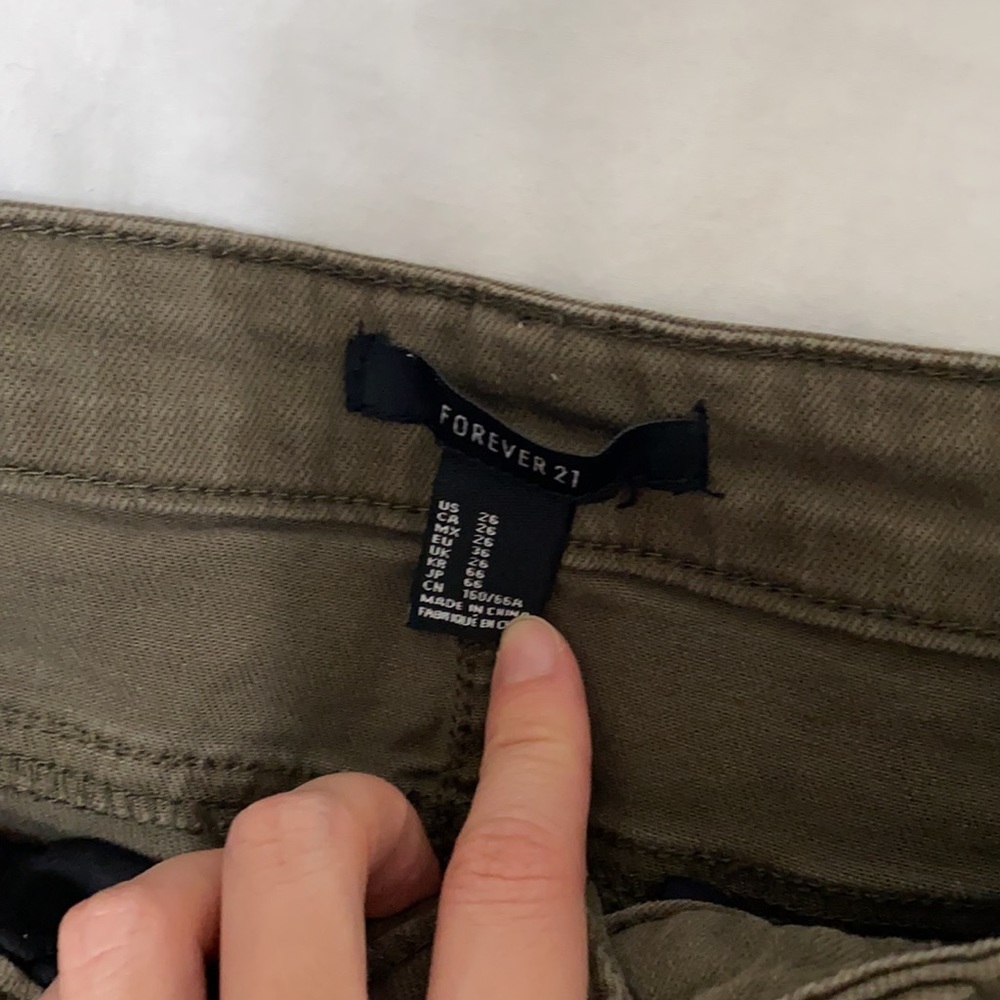 Distressed Shorts - Picture 7 of 7